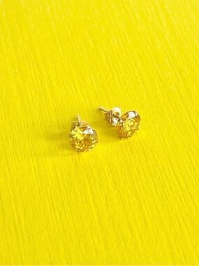 14K Gold Yellow Topaz Stud Earrings